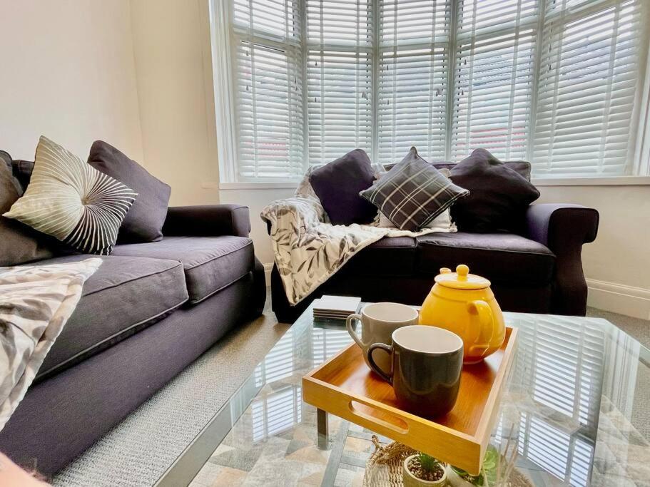 Portsmouth 3 Bedroom Getaway, Sleeps 6 ภายนอก รูปภาพ